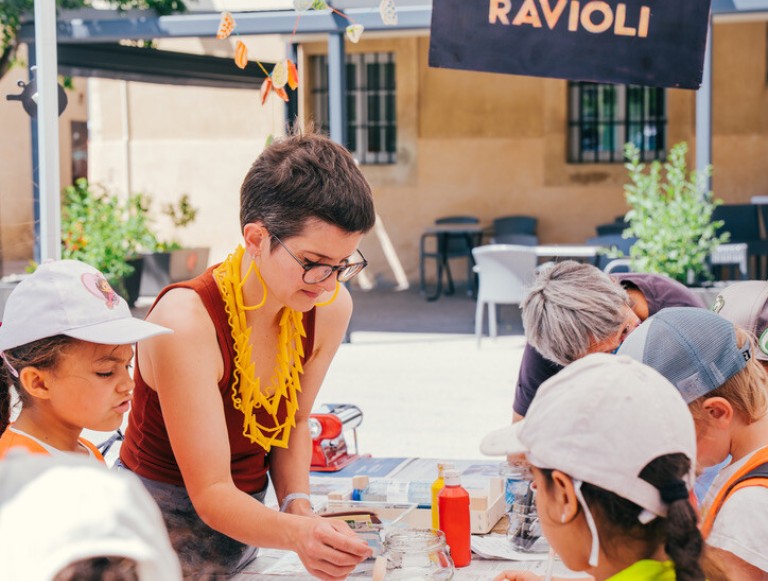 Marine Rivoal - Atelier collectif tout public ©Agathe Waechter